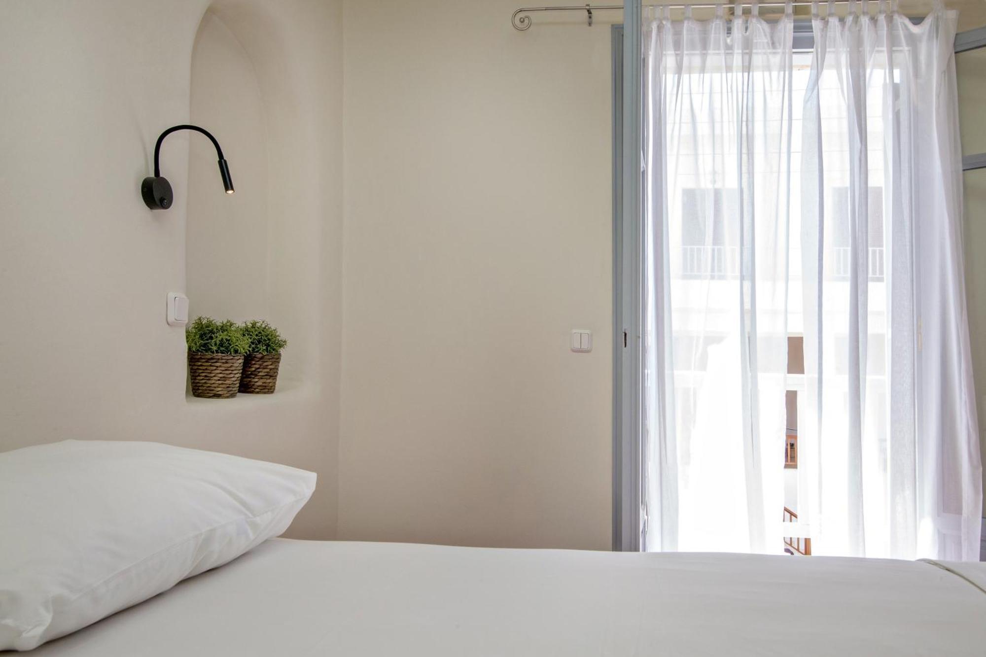 Onar Hotel & Suites Tinos Bilik gambar